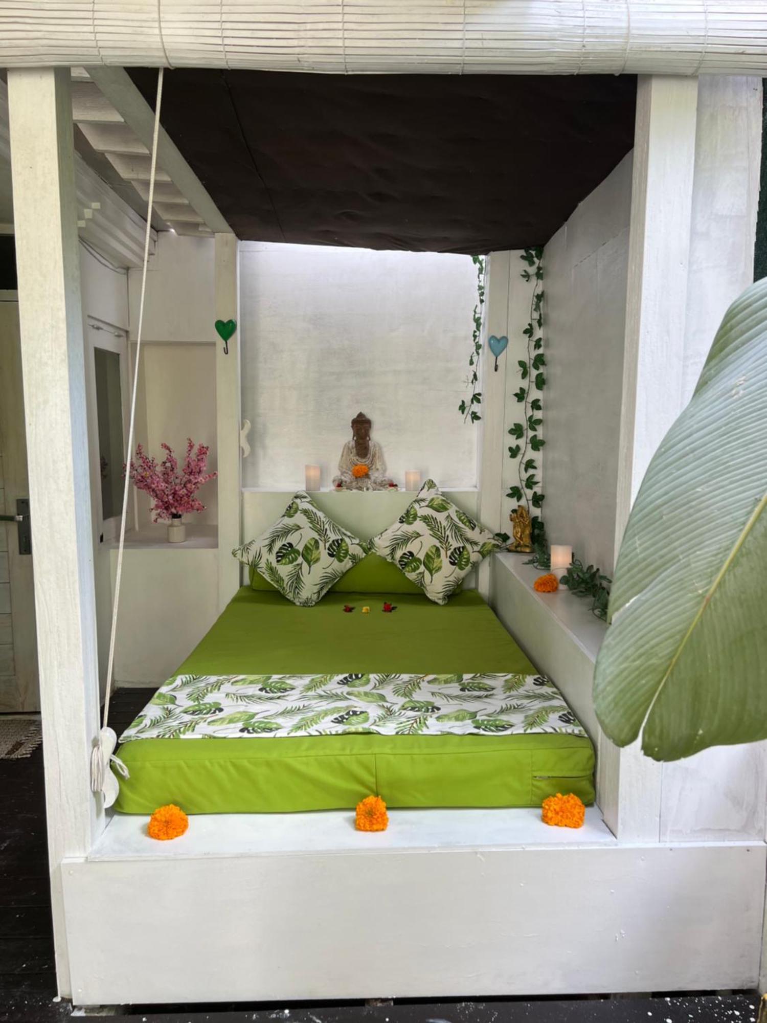 Flower Moon Lovely Hideaway In Heart Of Ubud
